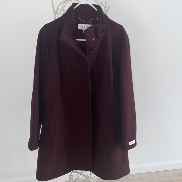 Calvin Klein Walker Coat in Bordeaux - Picture 9 of 16